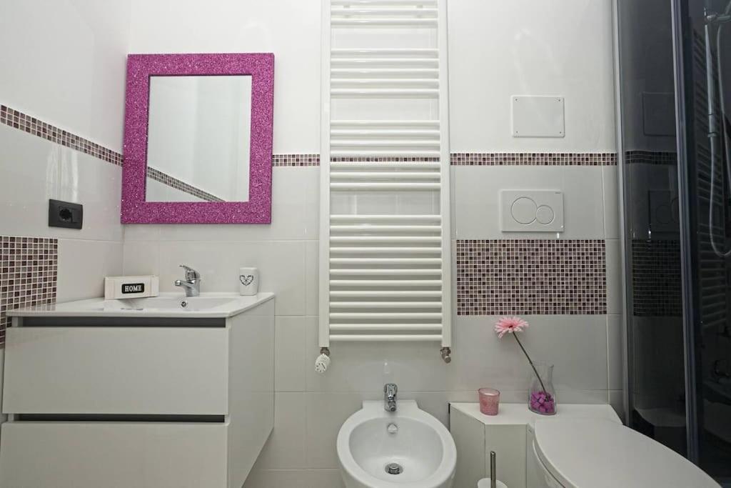 Joivy Stylish 3-bed Flat Near The Aquarium Gênes